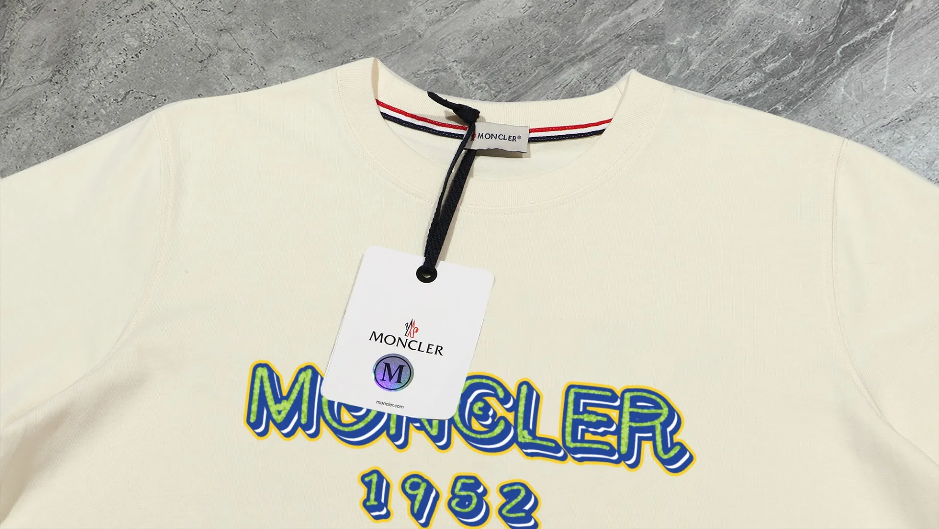 P80💰《Moncler~ 》2025New Arrival Quality T , Versatile Quality ！ ‼ 32 250G ‼ ， ， ， ， T 🤪 Sizes：S-M-L-XL-2XL ：Black，White， Same Style
